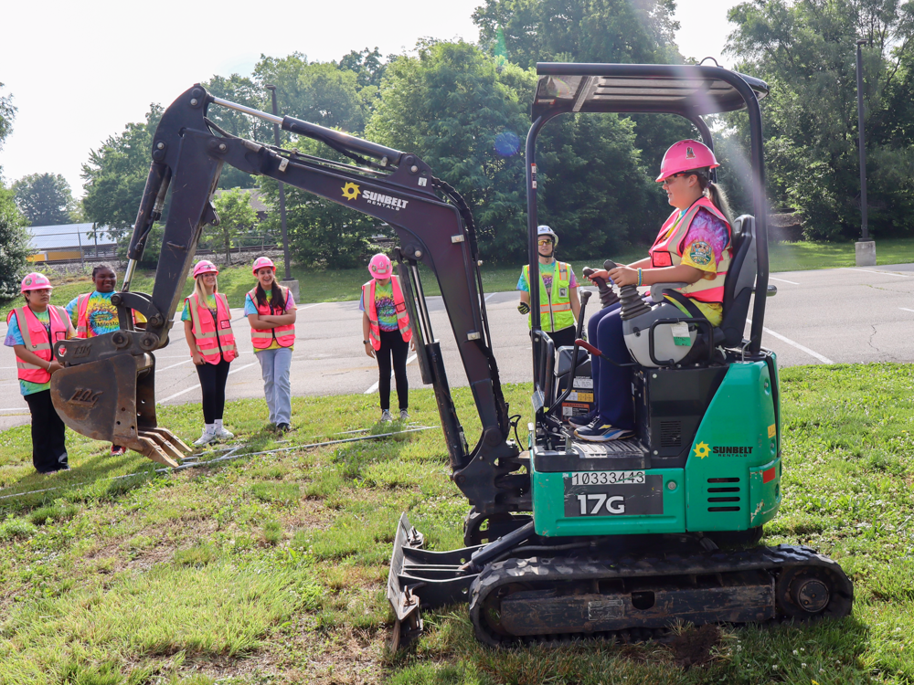 Girls Construction Camp